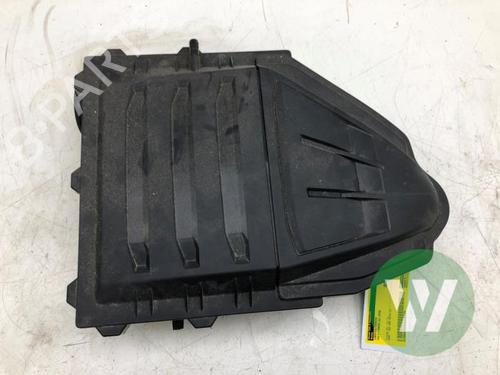 Used Air filter box Air filter box VW T-CROSS (C11, D31) 1.0 TSi (116 hp) 33675858 33675858