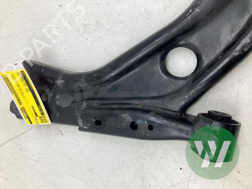 Used Support Support OPEL ASTRA L Sports Tourer (OV5) 1.2 (FRHNSL, FRHNSR) (131 hp) 39914735 39914735
