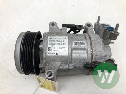 Used AC compressor AC compressor OPEL GRANDLAND / GRANDLAND X (A18, P1UO) 1.2 (75) (131 hp) 33308558 33308558
