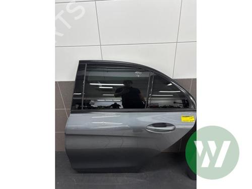 Used Left rear door Left rear door MERCEDES-BENZ C-CLASS (W205) C 180 (205.076) (156 hp) 40533919 40533919