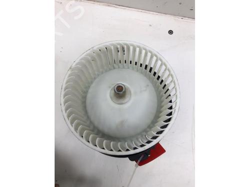 Heater blower motor OPEL ASTRA K (B16) 1.6 CDTi (68) | BP20652568M62 