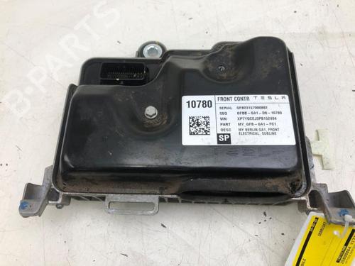 Elektronisk modul Elektronisk modul TESLA MODEL Y (5YJY) EV Performance All-wheel Drive (462 hp) 39913499 39913499