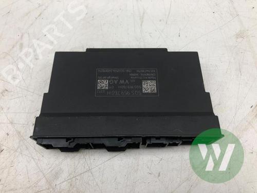 Used Control unit Control unit SKODA OCTAVIA IV Combi (NX5, PV5) 2.0 TDi (150 hp) 33418948 33418948