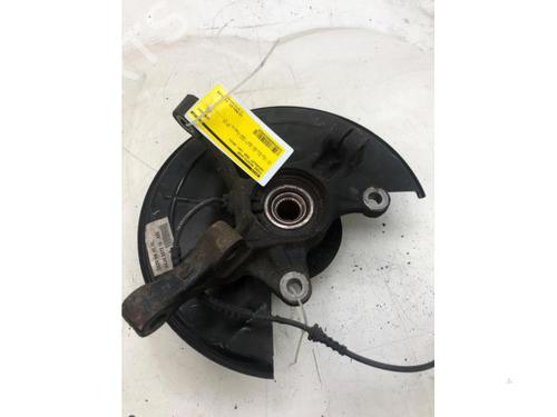 Used Right front steering knuckle CHEVROLET TRAX 1.7 TD (131 hp) 19415742