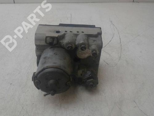 Used ABS pump MERCEDES-BENZ E-CLASS (W210) E 290 Turbo-D (210.017) (129 hp) 5183930