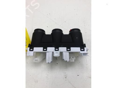 Climate control RENAULT CAPTUR II (HF_) TCe 140 (HFN0) | BP39913248I5 - Image 4
