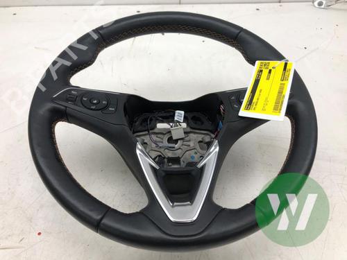 Used Steering wheel Steering wheel 36884431 36884431