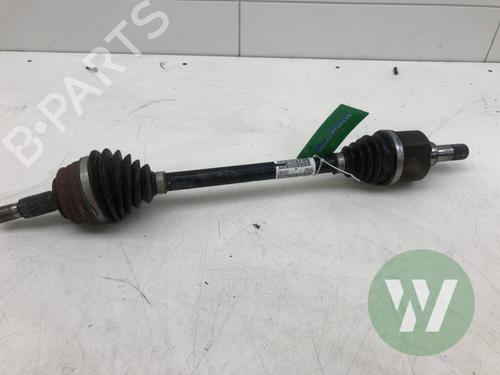 Used Left front driveshaft Left front driveshaft OPEL ASTRA L Sports Tourer (OV5) 1.2 (FRHNSL, FRHNSR) (131 hp) 39915742 39915742
