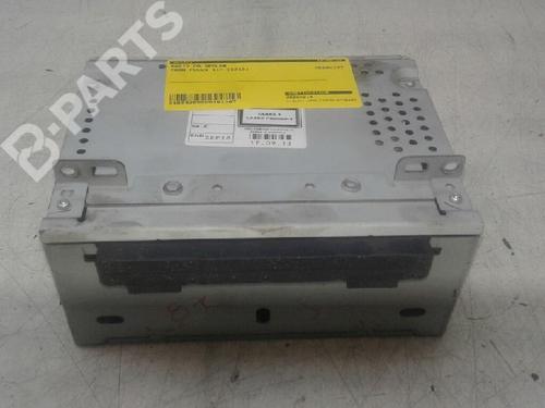 Used Radio FORD FOCUS III Turnier 1.6 Flexifuel (120 hp) 5631934
