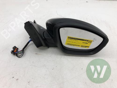 Used Right mirror Right mirror 36872567 36872567