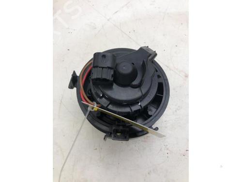 Used Heater blower motor Heater blower motor DACIA DUSTER (HS_) 1.5 dCi (HSAJ) (90 hp) 19799422 19799422