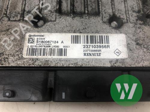 Used Engine control unit (ECU) Engine control unit (ECU) 37704004 37704004