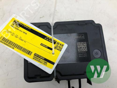 ABS pump FORD KUGA II (DM2) 2.0 TDCi 4x4 | BP31866160M43