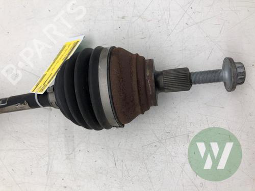 Left front driveshaft SEAT LEON Sportstourer (KL8, KLD) 1.5 eTSI | BP36915403M38 - Image 2