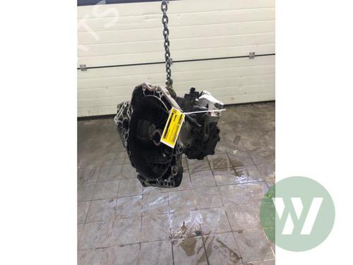 Getriebe für OPEL CORSA D (S07) 1.2 (L08, L68) (80 hp) 31319266