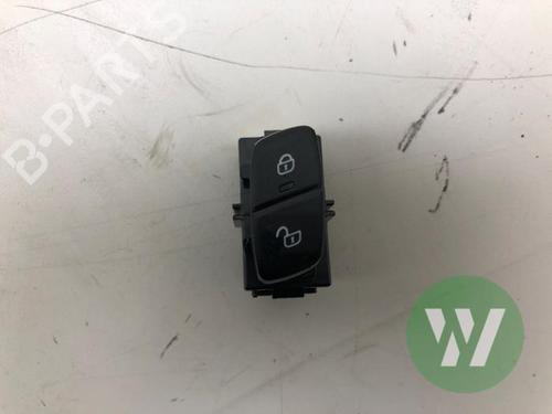 switch-volvo-xc90-ii-256-2014-33244726 main image