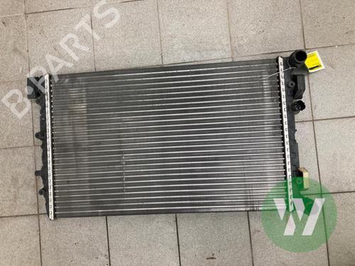 Radiateur à eau SKODA FABIA II Combi (545) 1.2 (70 hp) 33033109