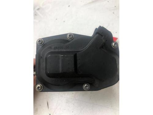 Throttle body OPEL CORSA D (S07) 1.3 CDTI (L08, L68) | BP15606985M82 