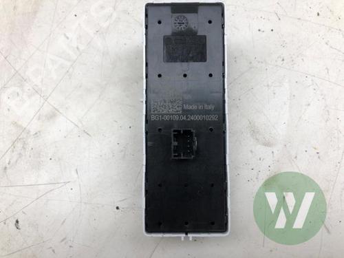 Switch FORD USA EXPLORER (CX740) EV | BP39914436I30 - Image 3