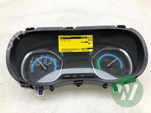 Used Display monitor Display monitor OPEL VIVARO C Van (K0) VIVARO-E (136 hp) 39914635 39914635