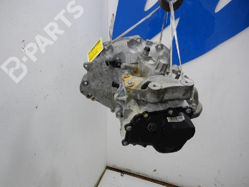 Used Gearbox OPEL CORSA E (X15) 1.4 LPG (08, 68) (90 hp) 4888926