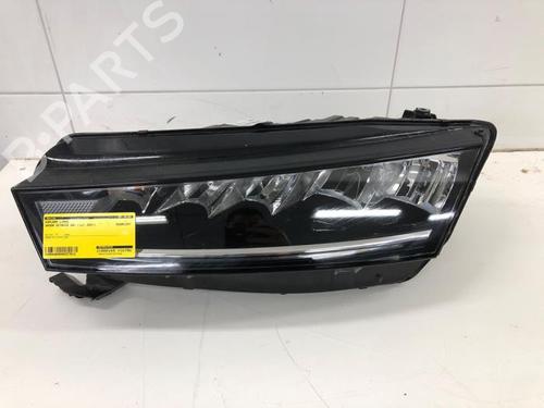 Used Left headlight SKODA OCTAVIA IV Combi (NX5, PV5) 1.0 TSI e-TEC (110 hp) 29443039