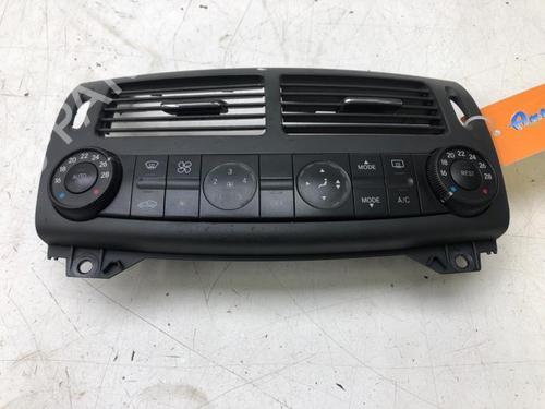 Used Climate control MERCEDES-BENZ E-CLASS T-Model (S211) E 280 T CDI (211.220) (190 hp) 12203965