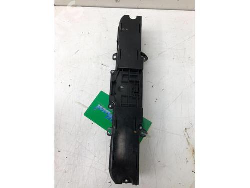 Warning switch MERCEDES-BENZ VITO / MIXTO Van (W639) 110 CDI (639.601, 639.603, 639.605) | BP12102090I22 