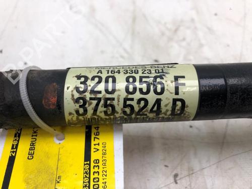 Used Left front driveshaft MERCEDES-BENZ M-CLASS (W164) ML 320 CDI 4-matic (164.122) (224 hp) 24481033
