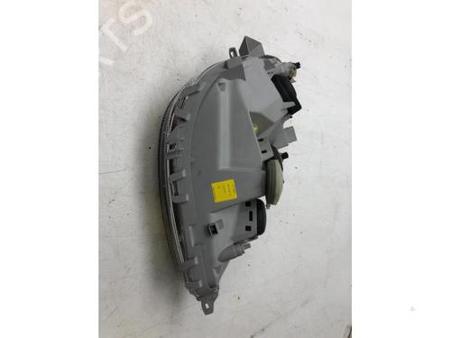 Right headlight MERCEDES-BENZ A-CLASS (W168) A 140 (168.031, 168.131) | BP17985992C29 
