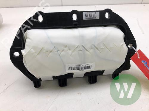 Used Passenger airbag OPEL CROSSLAND X / CROSSLAND (P17, P2QO) 1.2 (75) (110 hp) 31855219