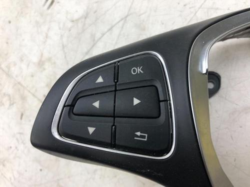 Switch MERCEDES-BENZ CLA Shooting Brake (X117) CLA 180 (117.942) | BP11137539I30 