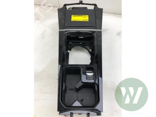 Used Middle console Middle console OPEL ASTRA L Sports Tourer (OV5) 1.2 (FRHNSL, FRHNSR) (131 hp) 39914097 39914097