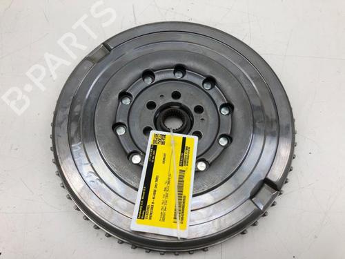Used Flywheel MERCEDES-BENZ B-CLASS Sports Tourer (W247) B 250 e (247.086) (218 hp) 30816769