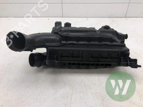 Used Air filter box Air filter box OPEL MOKKA 1.2 (76) (131 hp) 33560310 33560310