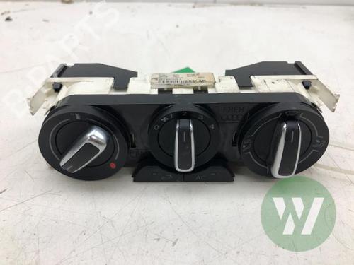 Used Climate control Climate control AUDI A1 (8X1, 8XK) 1.6 TDI (105 hp) 34228420 34228420