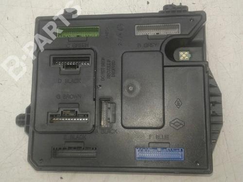 Used Electronic module RENAULT MEGANE III Grandtour (KZ0/1) 1.6 dCi (KZ00, KZ12, KZ13) (130 hp) 6787244