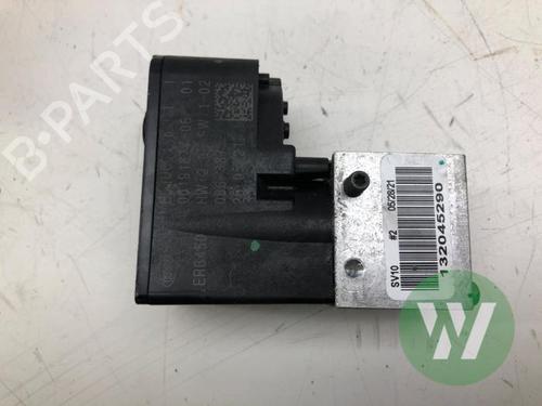 Electronic sensor PORSCHE TAYCAN (Y1A) 4S Performance Battery Plus (Y1ADB1) | BP39914912M84 - Image 3