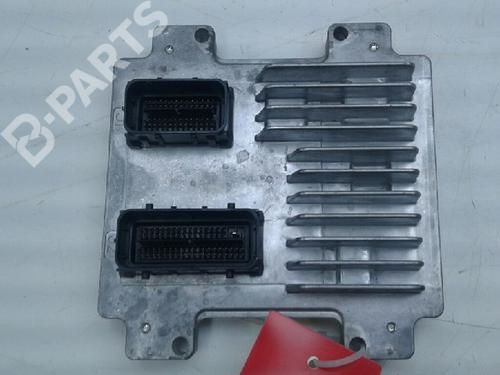 Used Engine control unit (ECU) OPEL MERIVA B MPV (S10) 1.4 (75) (120 hp) 8200405