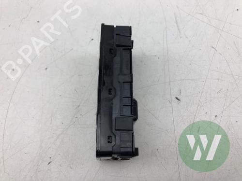 Headlight switch AUDI Q5 (GUB) SQ5 TFSI quattro | BP40236678I24 - Image 2