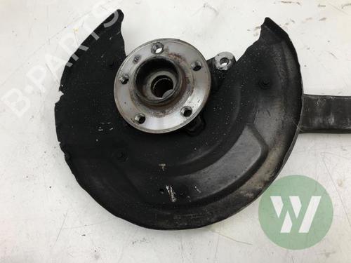 Left front steering knuckle VOLVO XC90 II (256) T6 AWD | BP33185106M25 - Image 2