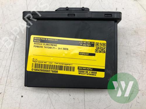 Used Electronic module Electronic module PORSCHE TAYCAN Cross Turismo (Y1B) 4S Performance Battery Plus (Y1BDB1) (571 hp) 39916062 39916062