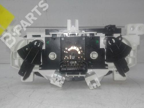 Climate control RENAULT TWINGO III (BCM_, BCA_) 1.0 SCe 70 | BP4832202I5