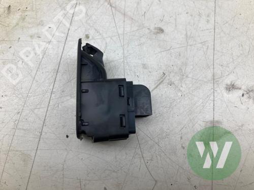 Used Switch Switch AUDI A4 Allroad B9 (8WH, 8WJ) 50 TDI Mild Hybrid quattro (286 hp) 39914938 39914938