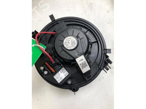 Used Heater blower motor SKODA OCTAVIA III Combi (5E5, 5E6) 1.0 TSI (115 hp) 19275920
