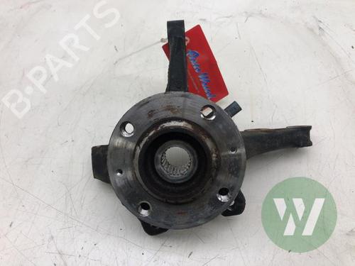 Used Right front steering knuckle OPEL CORSA F (P2JO) 1.2 (68) (101 hp) 32987635