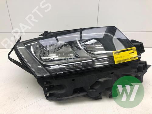 Højre forlygte Højre forlygte AUDI Q5 (8RB) 2.0 TDI quattro (170 hp) 39703385 39703385