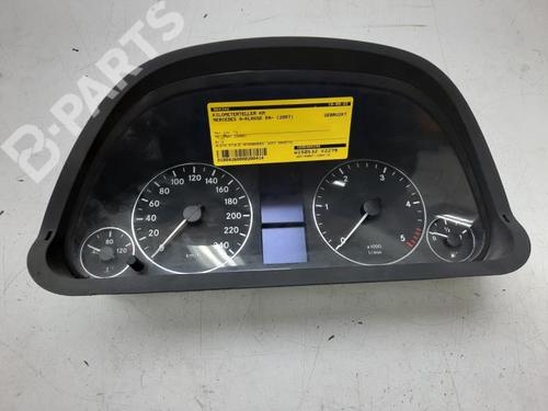 Used Instrument cluster Instrument cluster MERCEDES-BENZ A-CLASS (W169) E-CELL (169.090) (68 hp) 10632478 10632478