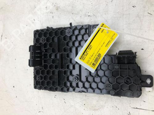 Used Electronic module Electronic module TESLA MODEL Y (5YJY) EV Rear-Wheel Drive (299 hp) 39913472 39913472