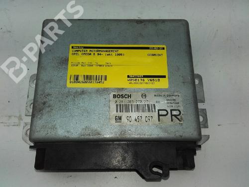 Used Engine control unit (ECU) OPEL OMEGA B Estate (V94) 2.5 V6 (F35, M35, P35) (170 hp) 9526319
